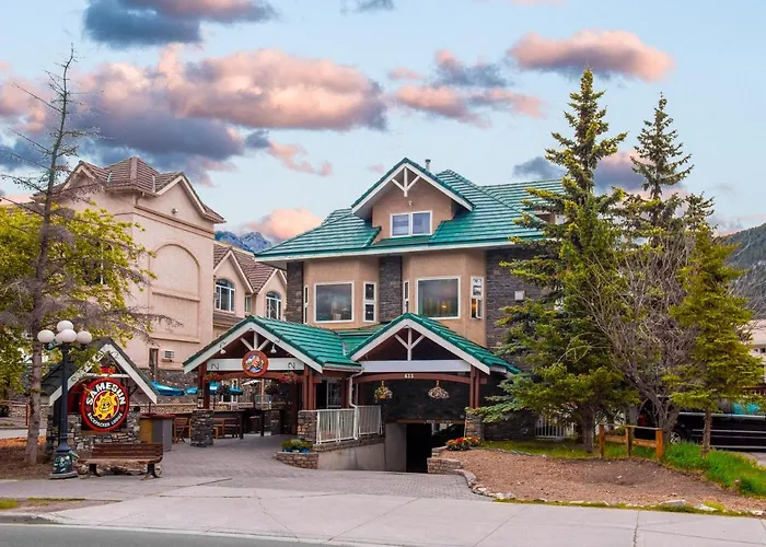 Banff Hostels