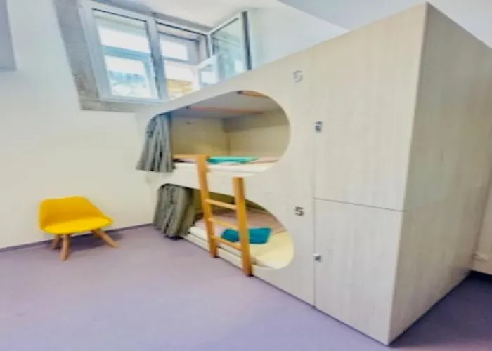 Porto Hostellit
